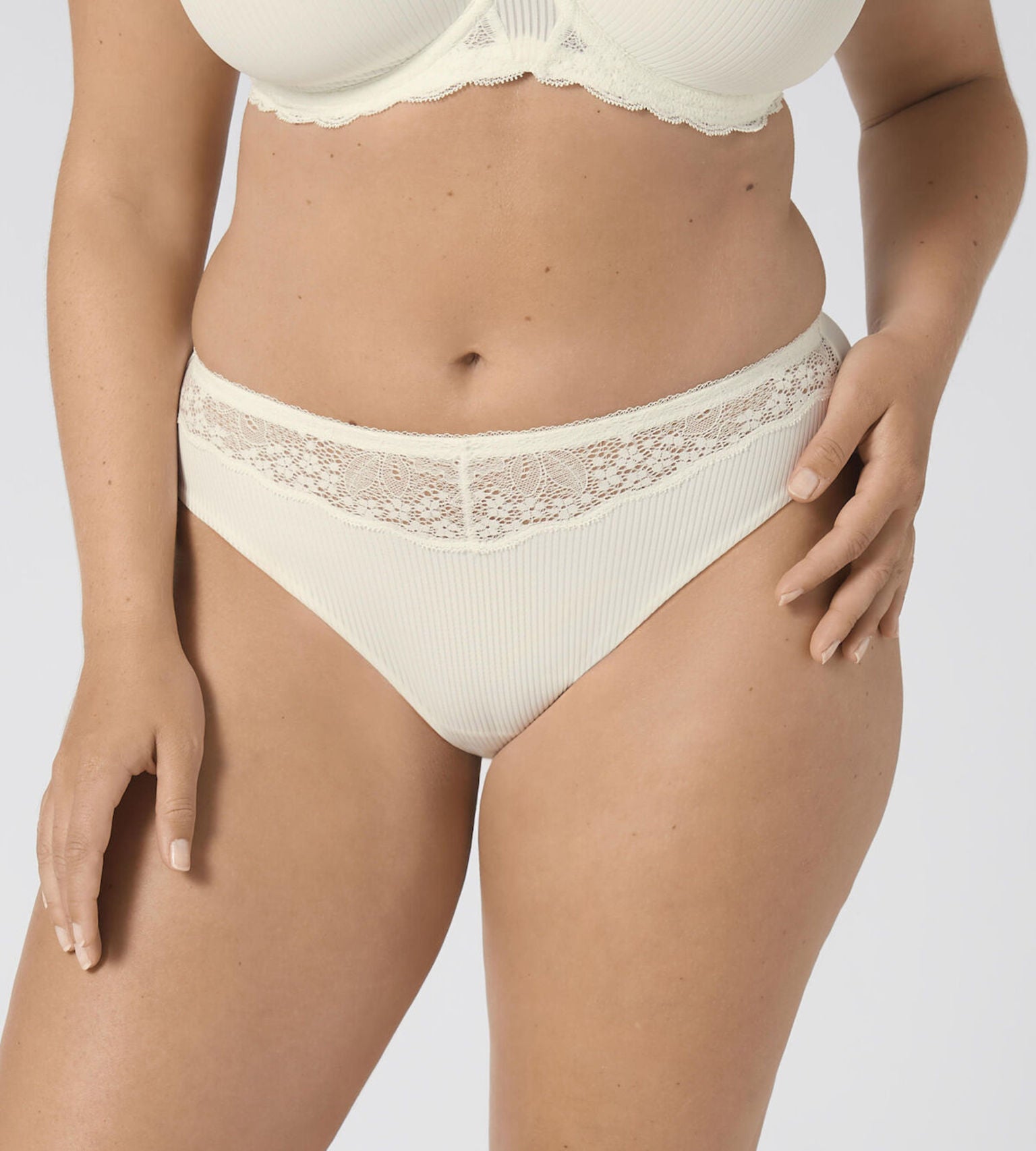 Modern Feeling Tai - Brief - 2 colours (discontinued)