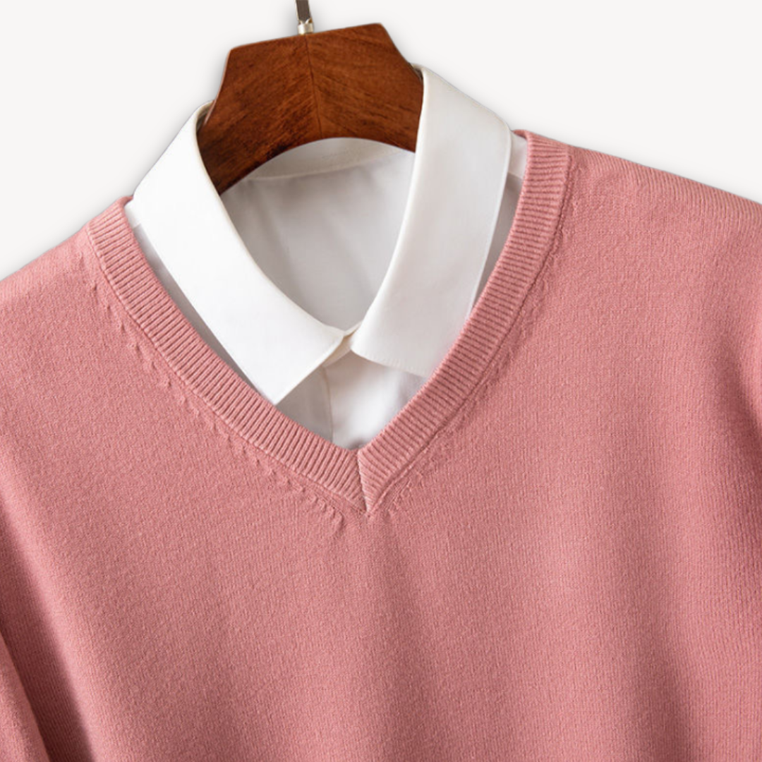 Luxurious Cashmere Sweater - Montaracrest