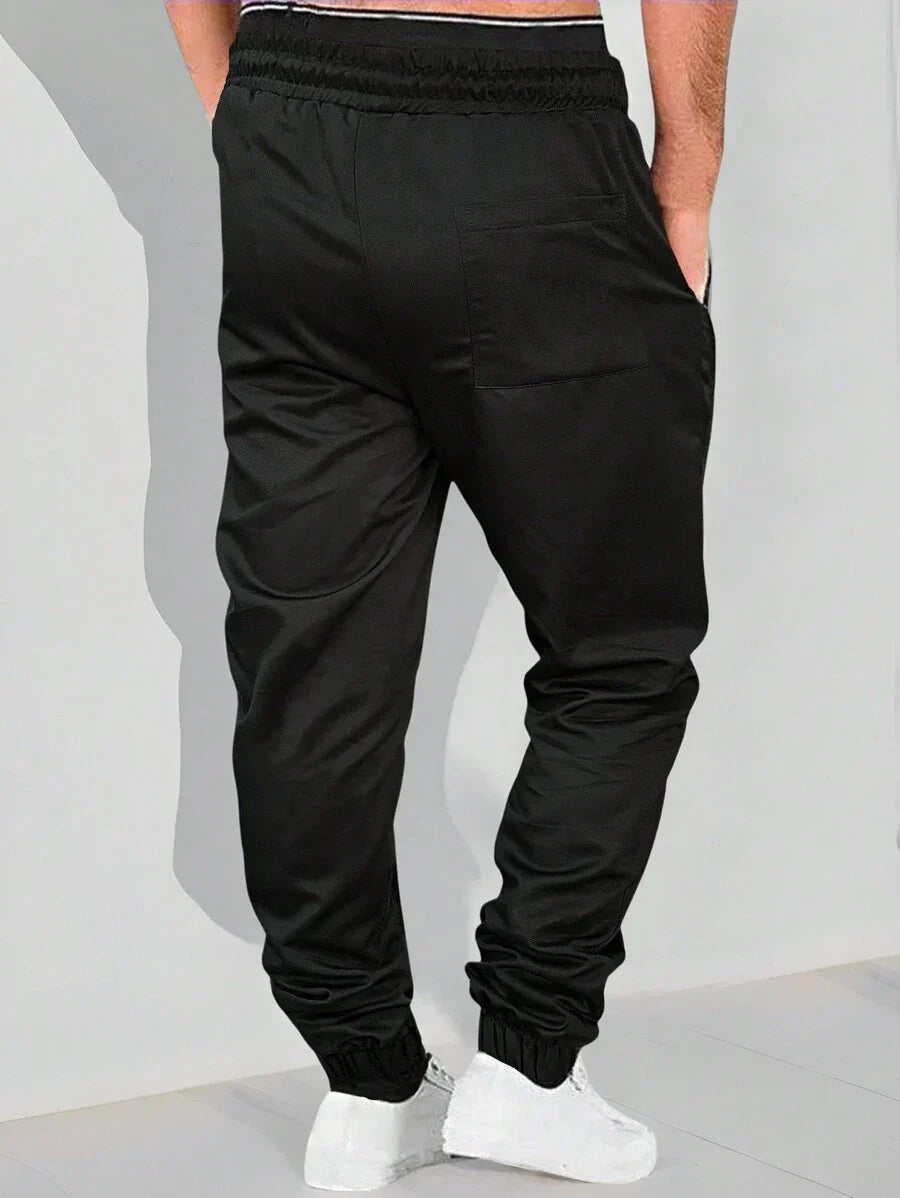 RICCARDO | Lightweight Cargo Joggers with Pockets - Montaracrest
