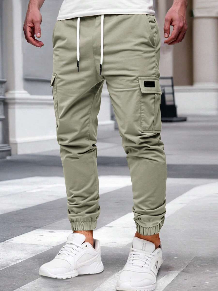 RICCARDO | Lightweight Cargo Joggers Featuring Pockets