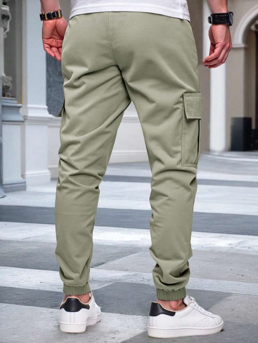 RICCARDO | Lightweight Cargo Joggers Featuring Pockets