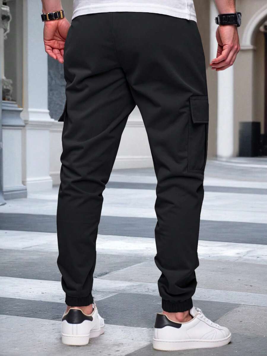RICCARDO | Lightweight Cargo Joggers Featuring Pockets