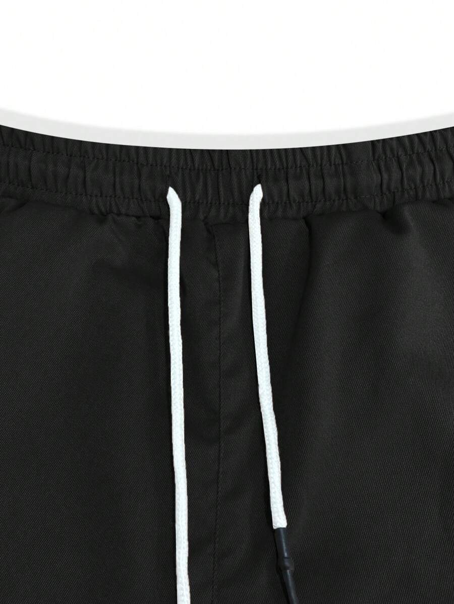 RICCARDO | Lightweight Cargo Joggers Featuring Pockets