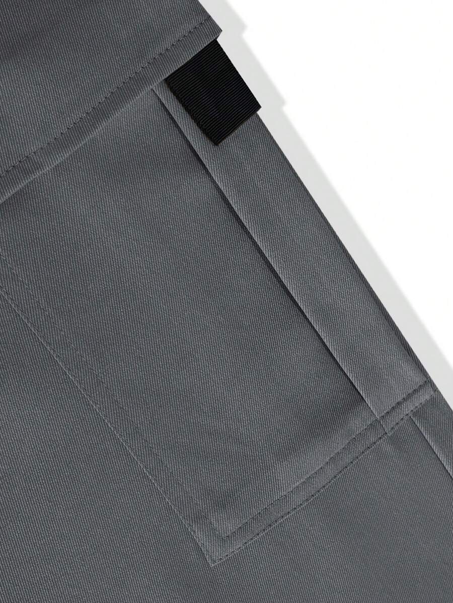 RICCARDO | Lightweight Cargo Joggers Featuring Pockets
