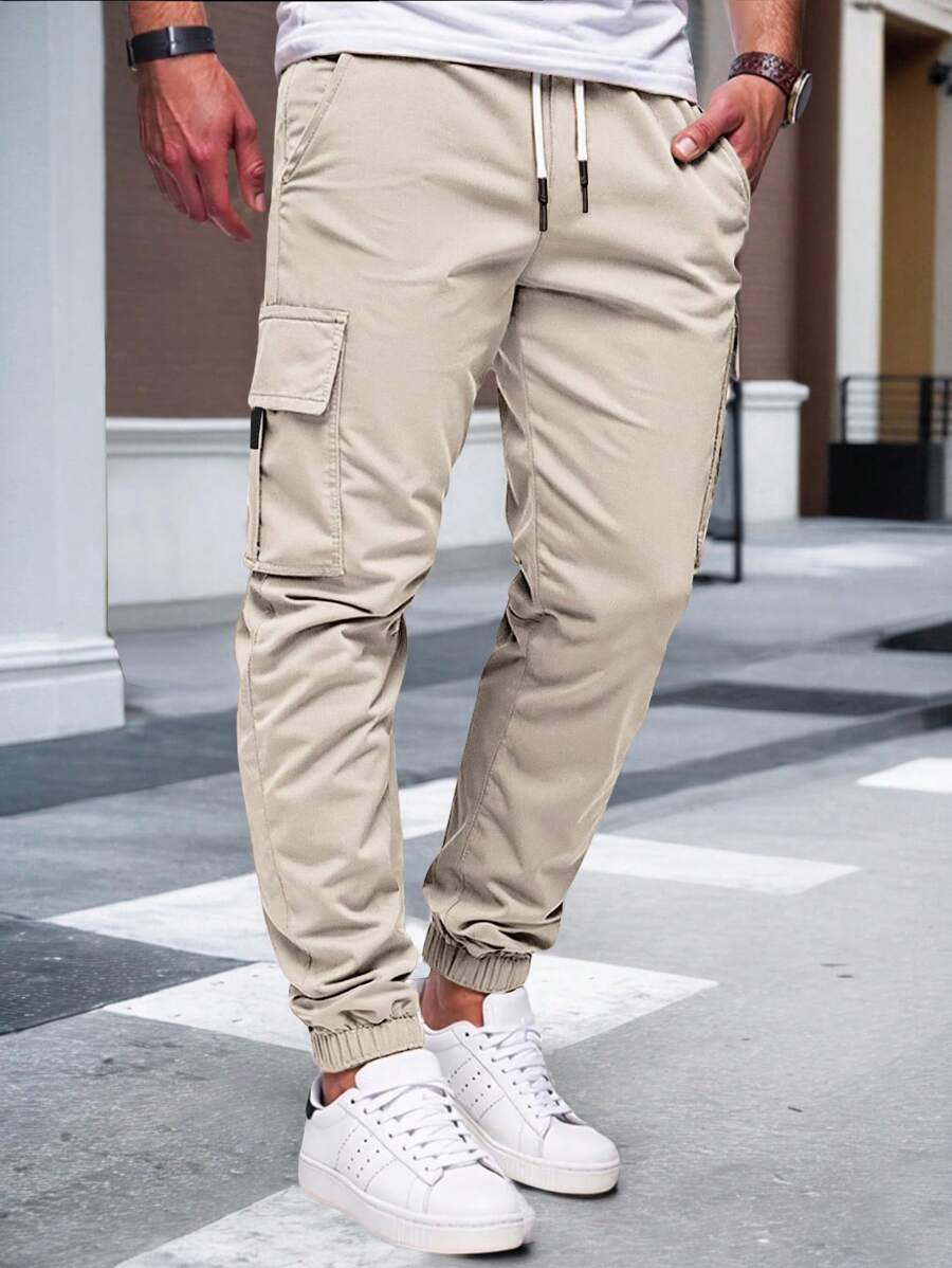 RICCARDO | Lightweight Cargo Joggers Featuring Pockets