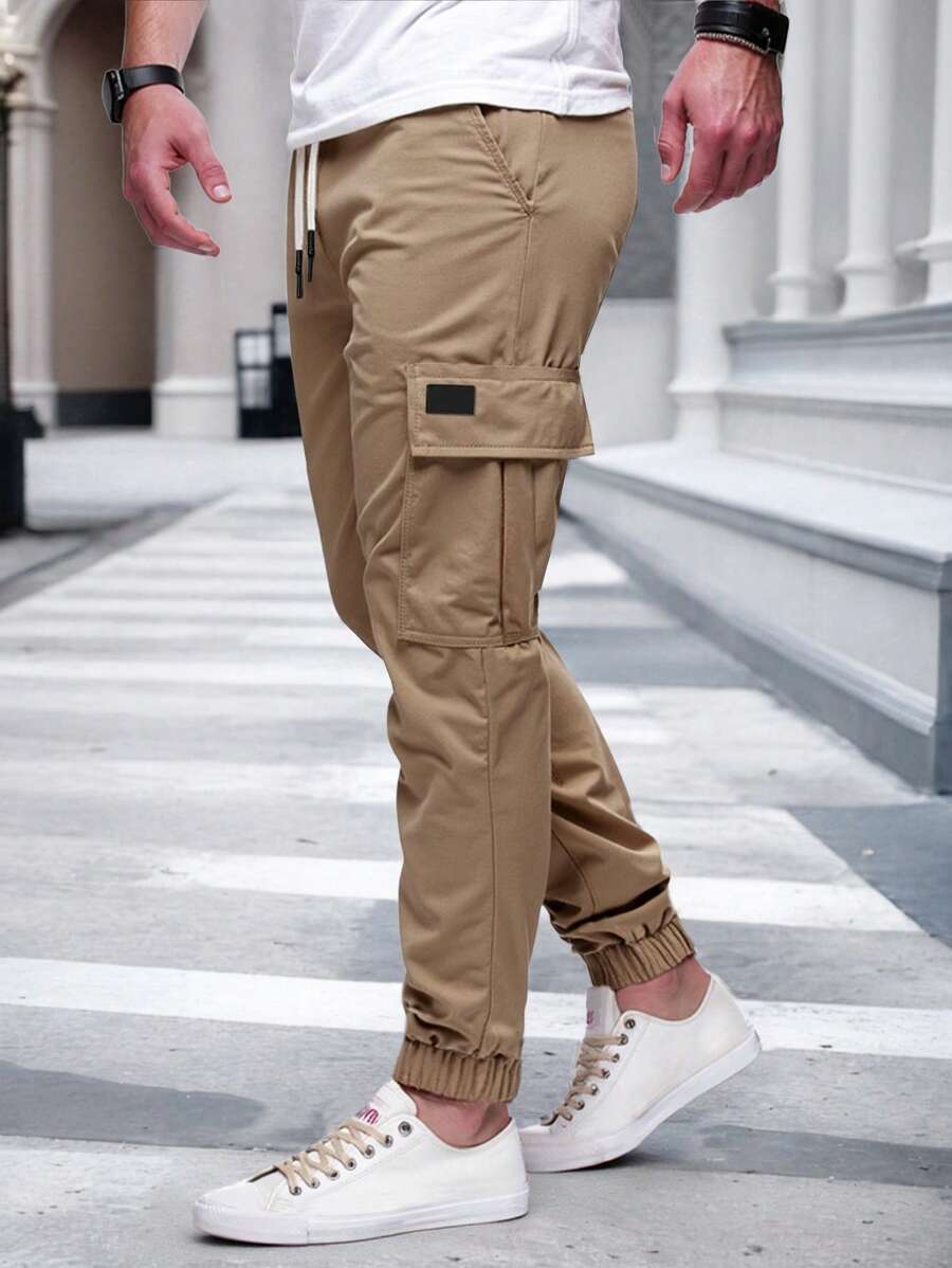 RICCARDO | Lightweight Cargo Joggers Featuring Pockets