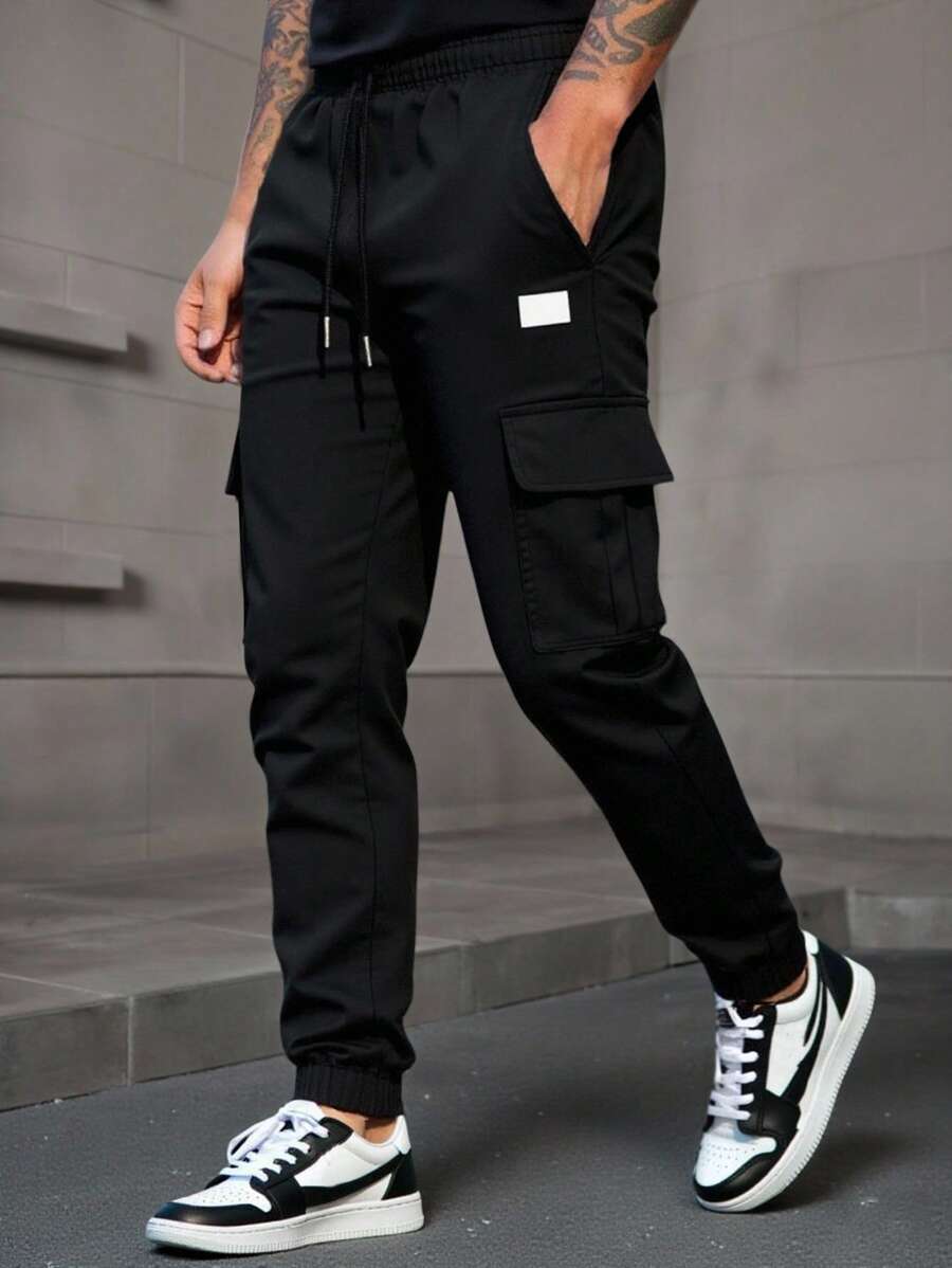 RICCARDO | Lightweight Cargo Joggers Featuring Pockets