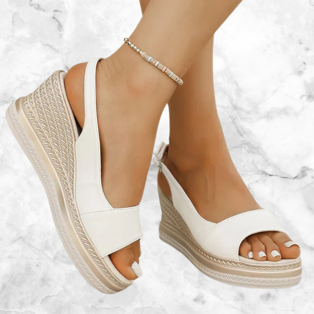 Xandria | Classic Lift Sandals