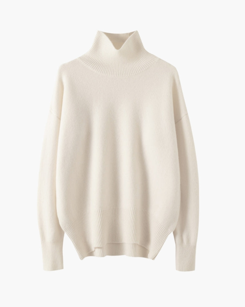 The turtleneck that embraces your natural elegance.