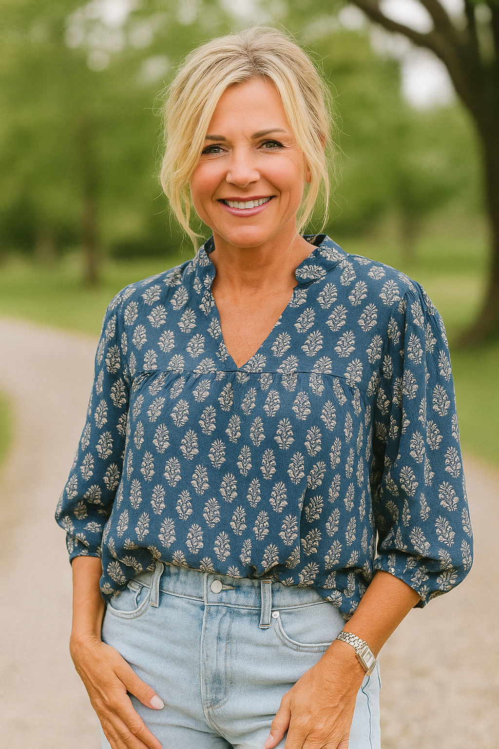 Alira | Elegant Pattern Blouse