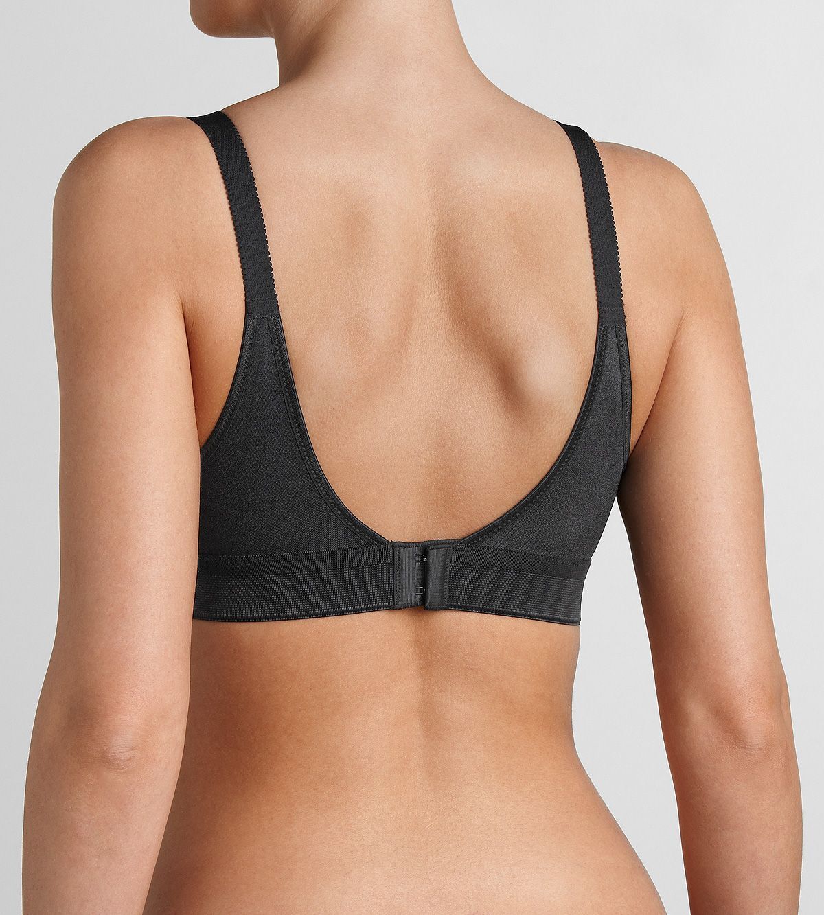 Triumph Sports Bra Triaction Workout N