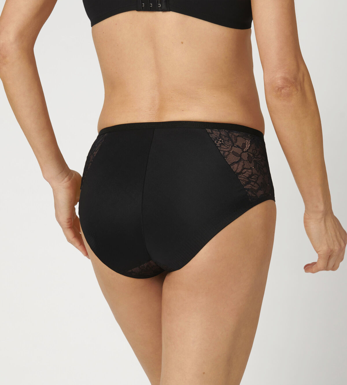 Amourette Charm Maxi 01 Maxi Brief - 2 basic colours