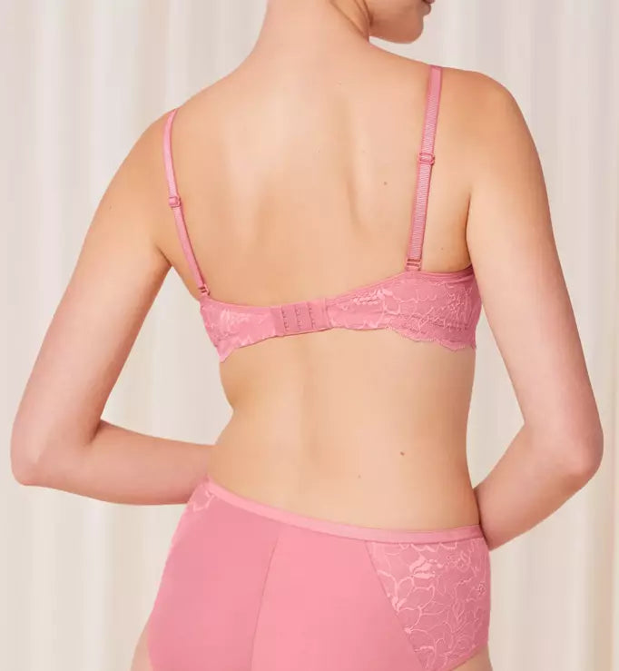 Underwired bra - Amourette Charm T W02 - 7397 Peach blossom
