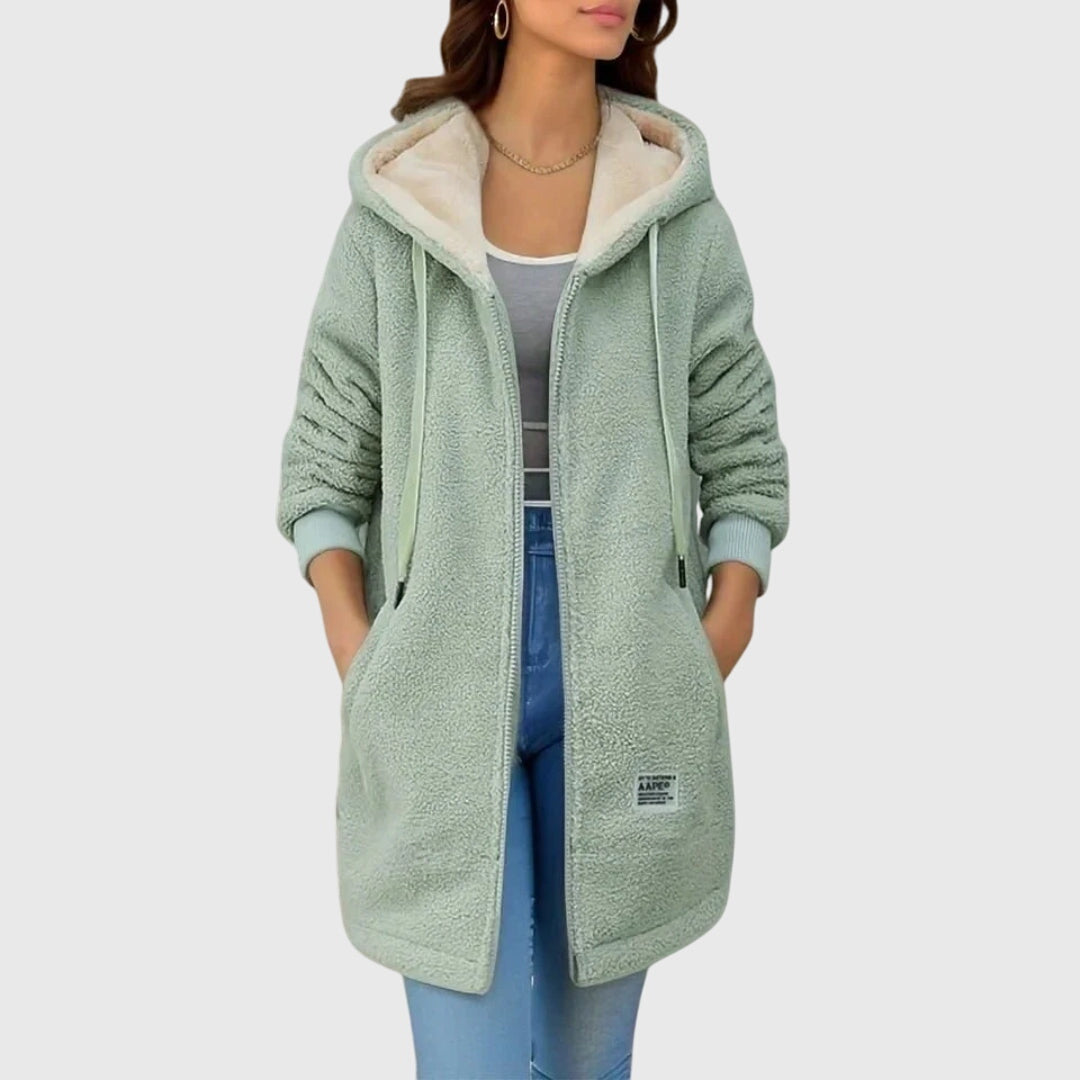 Montaracrest Birgitta women's fleece jacket showing a cozy, soft fabric with a front zipper and stand-up collar.