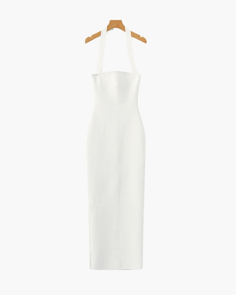 Elegant black Maxi Slim Fit dress with halter neckline by Montaracrest, featuring a fitted silhouette and sleeveless design.