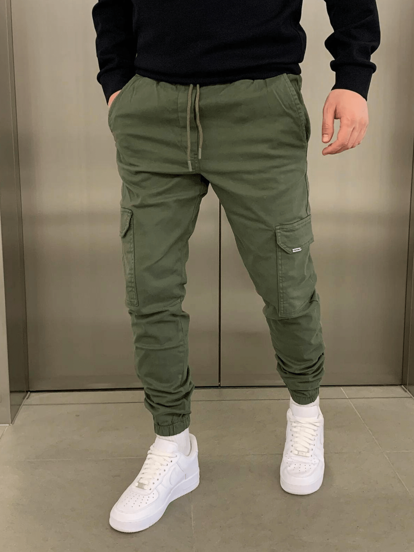 Urban Cargo Pants - Montaracrest