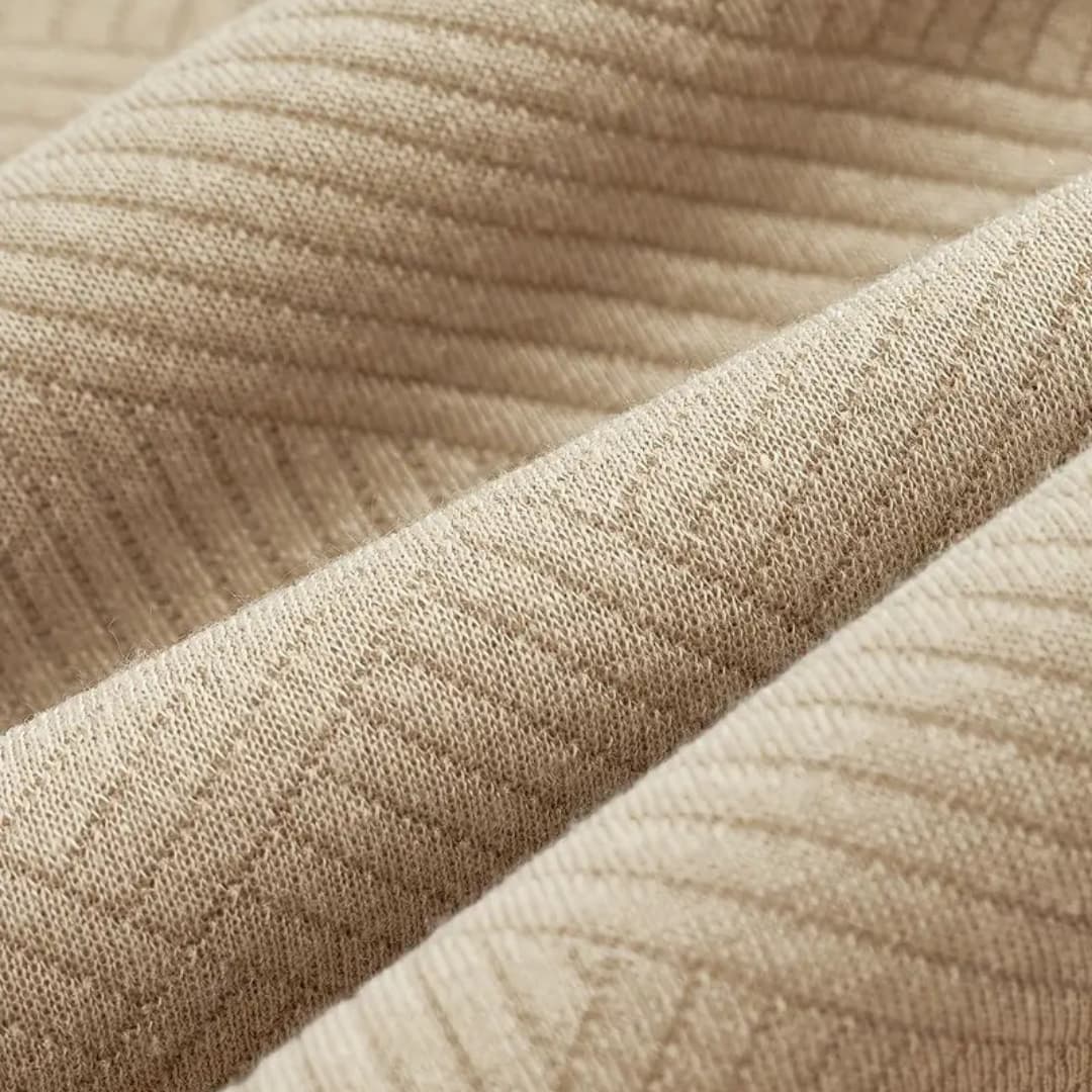 Geometric Style Sweater - Montaracrest