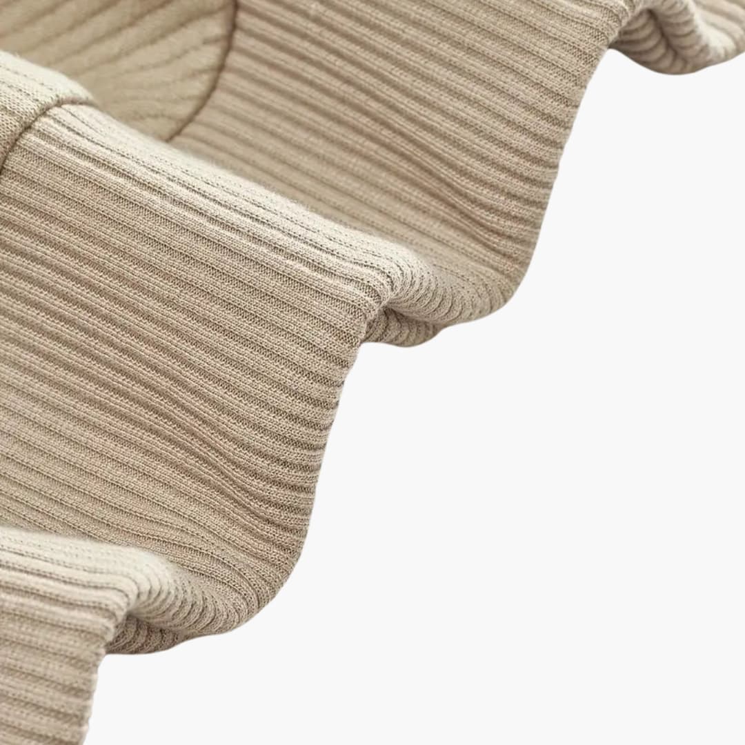 Geometric Style Sweater - Montaracrest