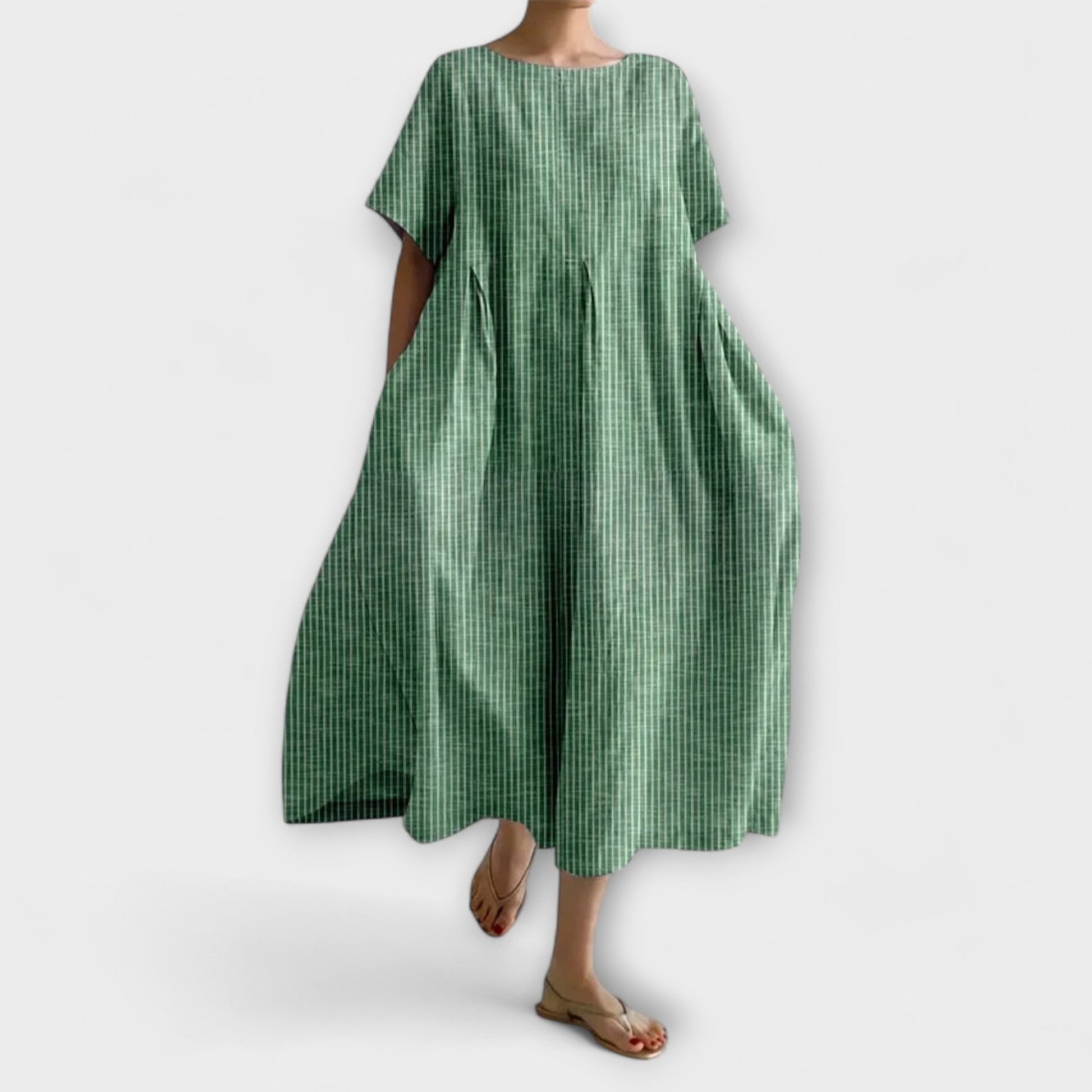 Montaracrest Bianca casual women's dress featuring a stylish, comfortable design with a relaxed fit and elegant details.