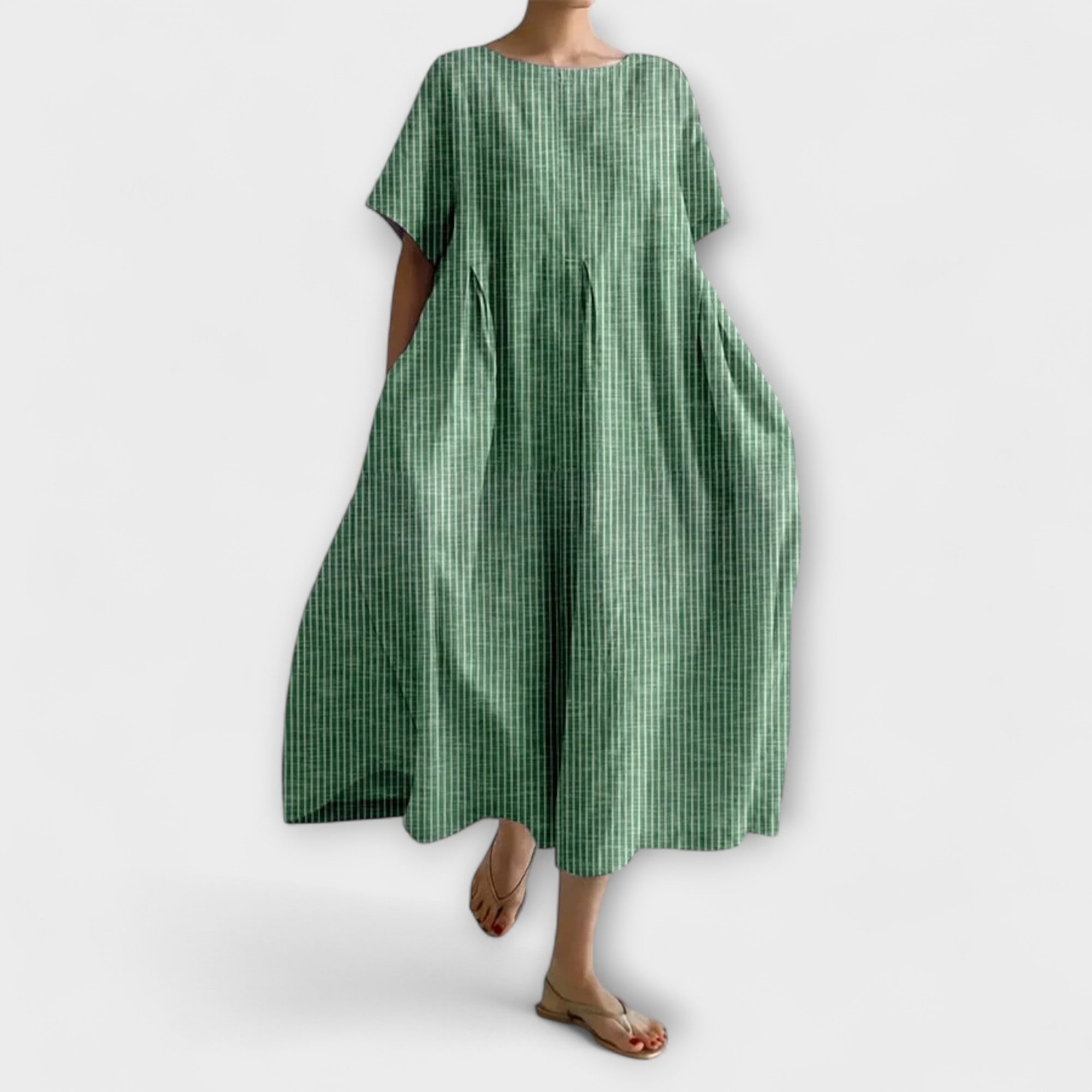 Montaracrest Bianca casual women's dress featuring a stylish, comfortable design with a relaxed fit and elegant details.