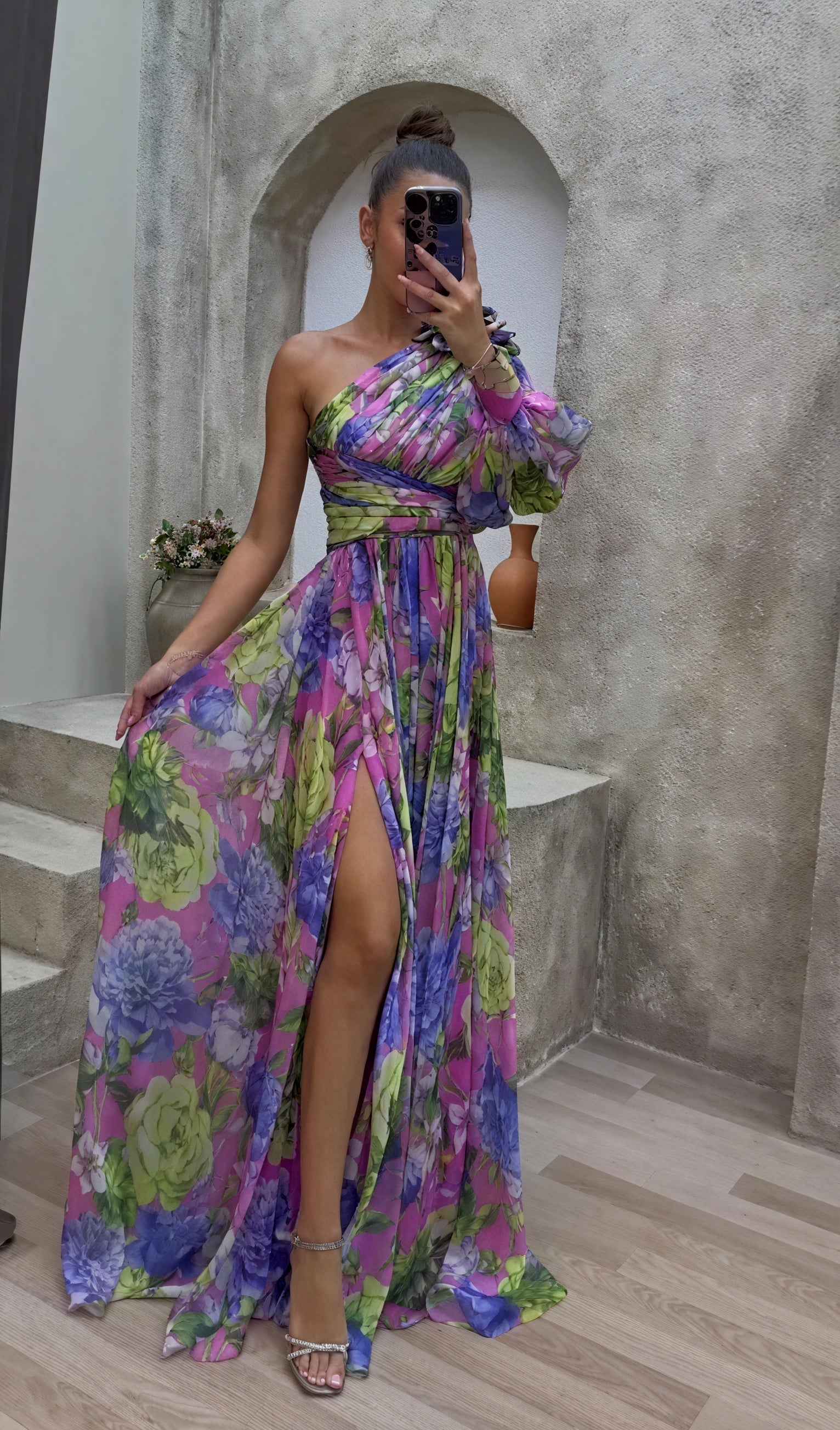Women's monospalla floral print dress with elegant slit by Montaracrest, featuring a stylish and sophisticated design.