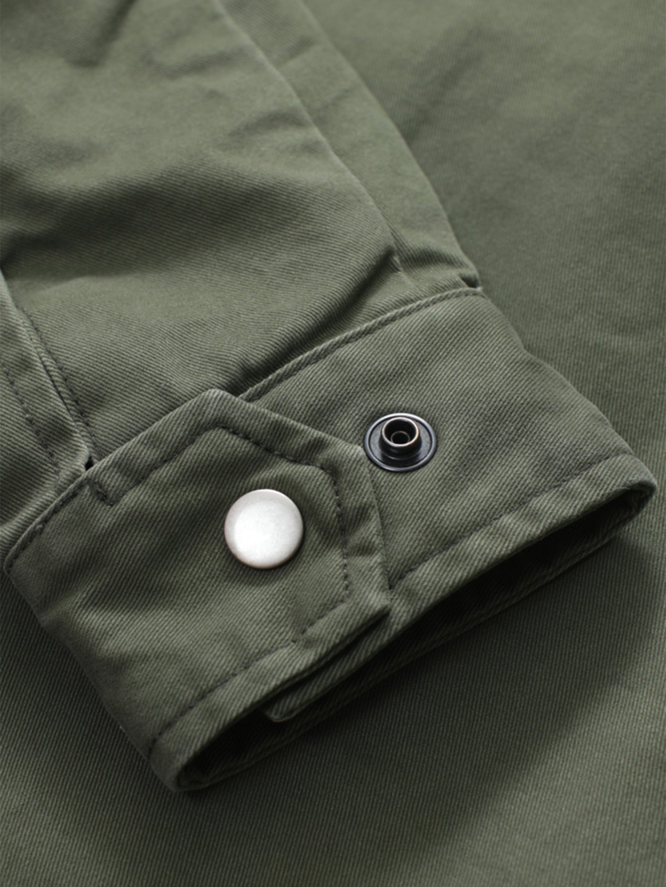 Montara & Crest Dayton vintage cotton jacket with zip closure, featuring a classic style and casual fit.