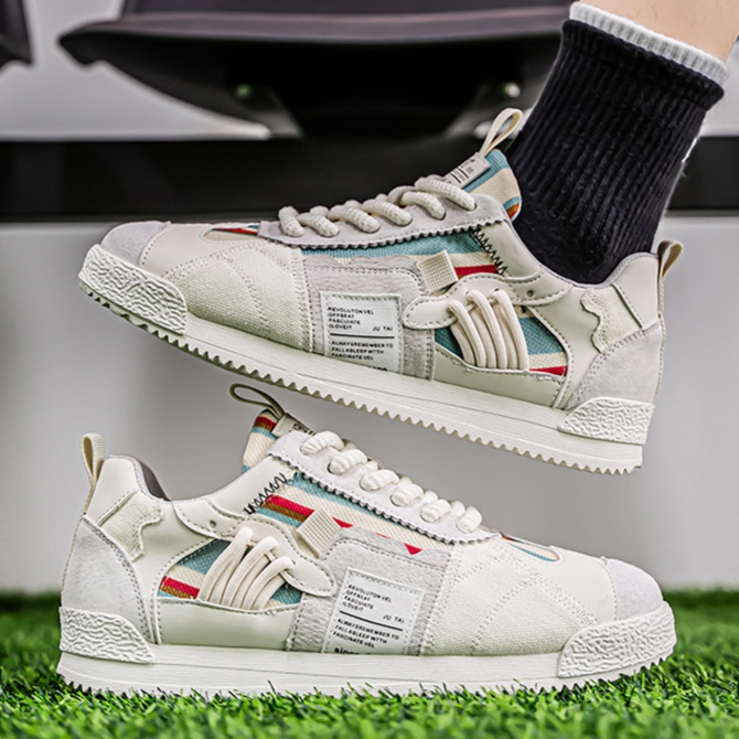 Vintage-Inspired Retro Sneakers - Montaracrest