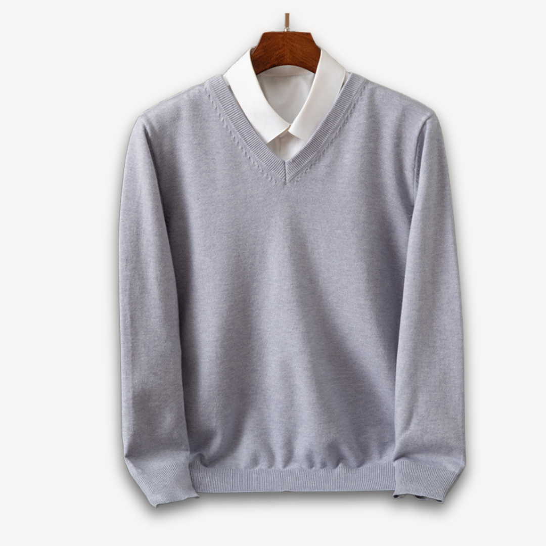 Luxurious Cashmere Sweater - Montaracrest