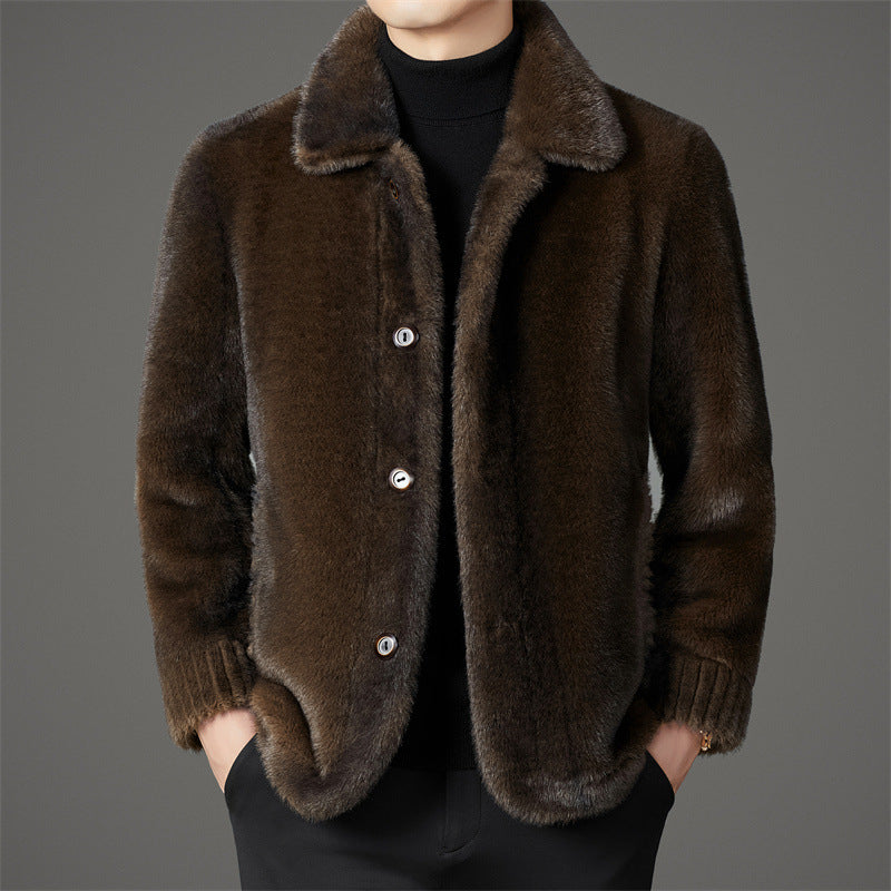 Elegant Mink Fur Coat - Montaracrest