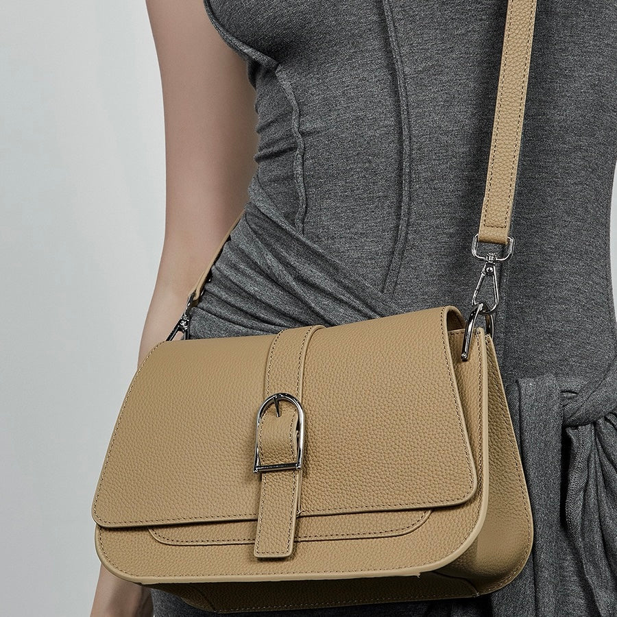 Borsa a tracolla minimalistica in vera pelle per pendolari