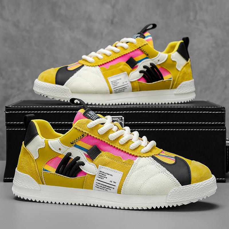 Vintage-Inspired Retro Sneakers - Montaracrest