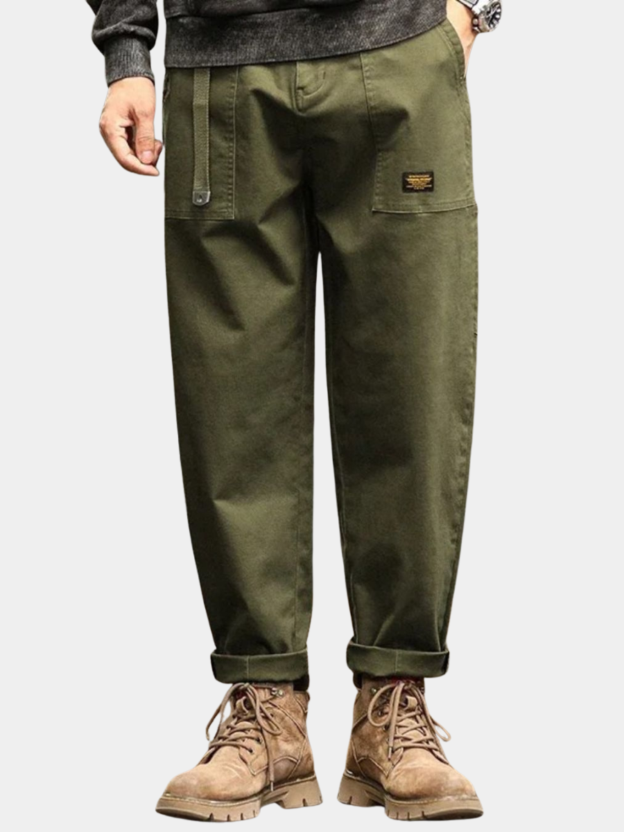 Classic Cargo Pants - Montaracrest