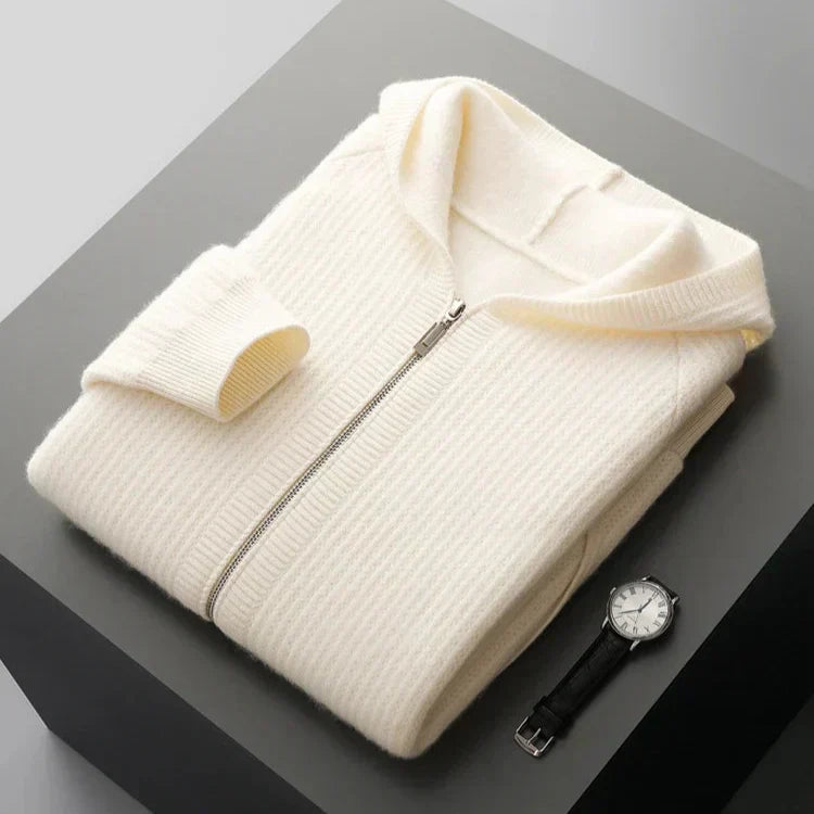 Montaracrest Elio™ cashmere hoodie in luxurious soft cashmere with a comfortable fit and stylish design.