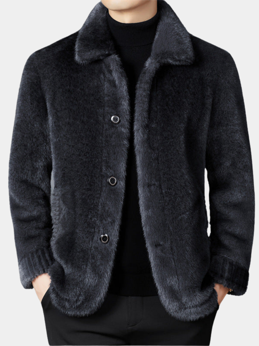 Elegant Mink Fur Coat - Montaracrest
