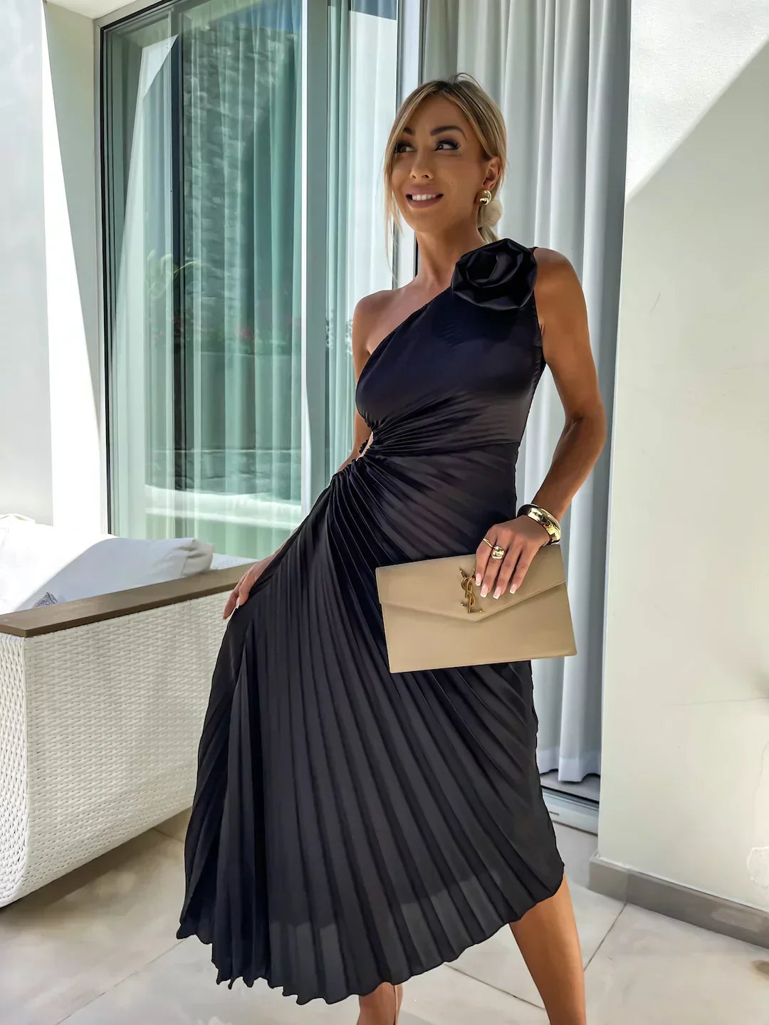 Floral Asymmetry Dress - Montaracrest