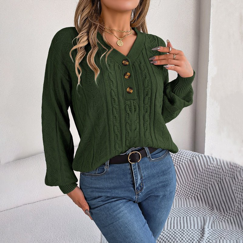 Montaracrest Seta Luminosa cable-knit sweater worn casually, featuring a cozy, textured design in a soft, light color.