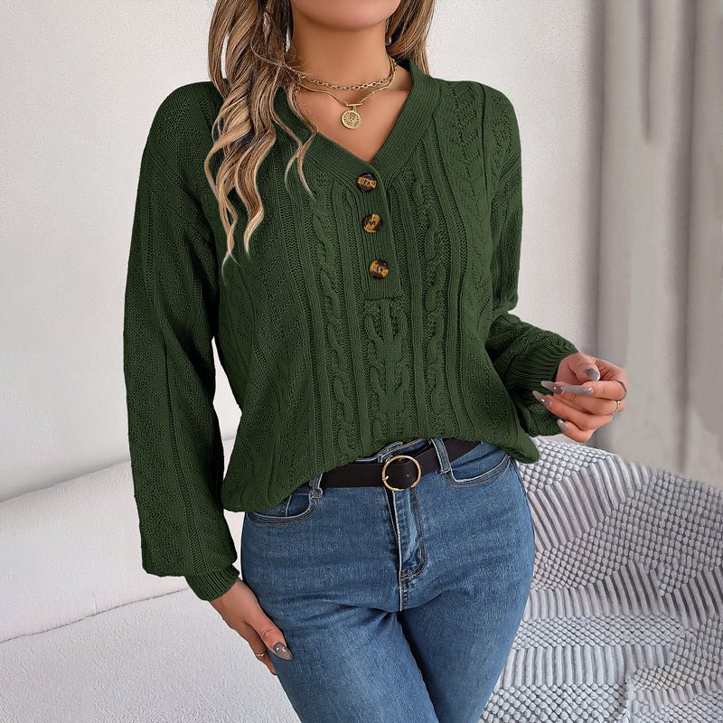 Montaracrest Seta Luminosa cable-knit sweater worn casually, featuring a cozy fit and textured knit pattern.