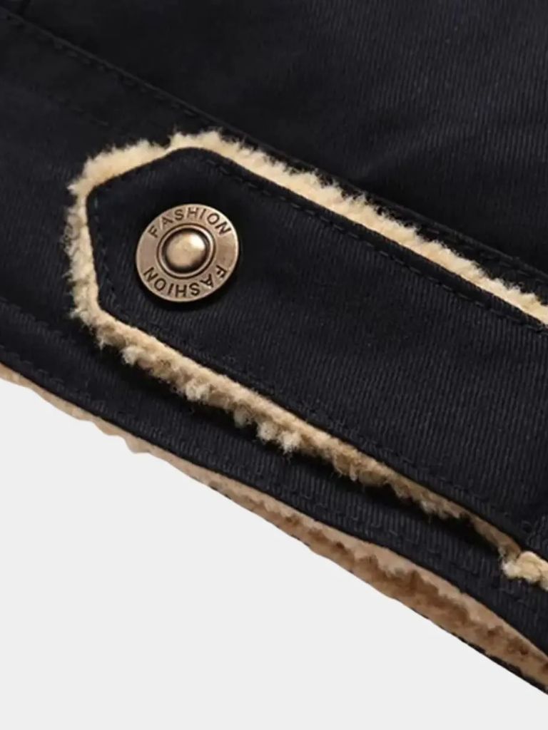 Vintage Montaracrest fleece bomber jacket with cross crown design, featuring a classic pile fabric and relaxed fit.